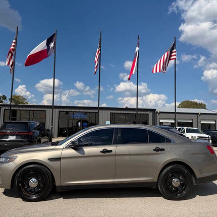 2016 FORD Taurus Police