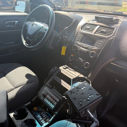 2019 FORD Explorer Police