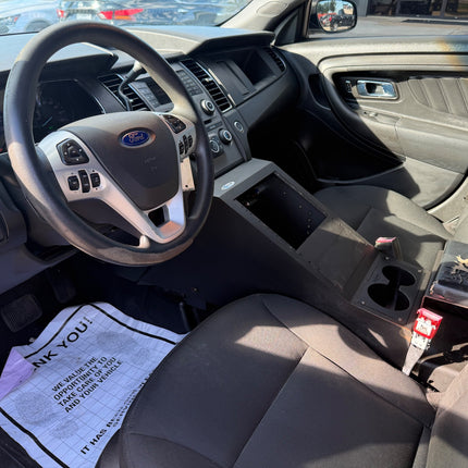 2015 FORD Taurus Police