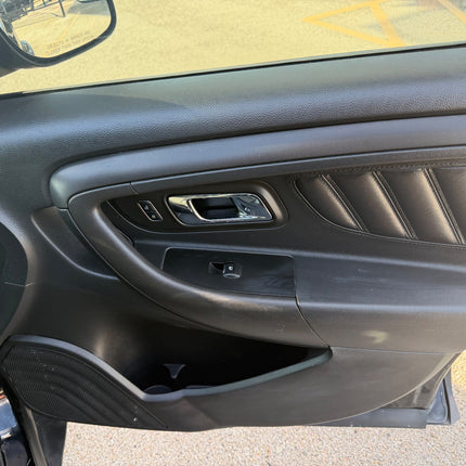 2015 FORD Taurus Police